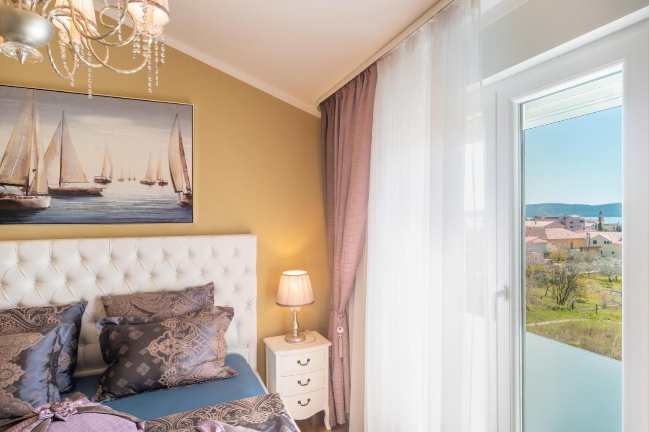 Kaštela Apartment Tikvarin, Kastel Kambelovac מראה חיצוני תמונה