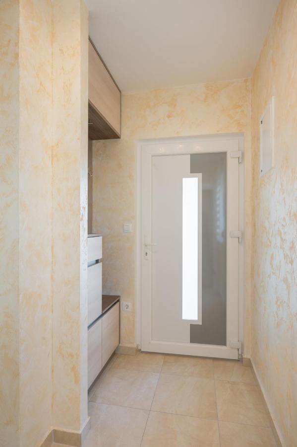 Kaštela Apartment Tikvarin, Kastel Kambelovac מראה חיצוני תמונה