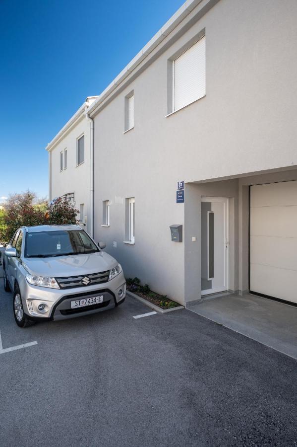 Kaštela Apartment Tikvarin, Kastel Kambelovac מראה חיצוני תמונה