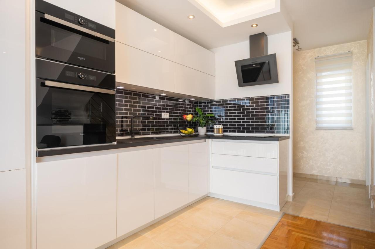 Kaštela Apartment Tikvarin, Kastel Kambelovac מראה חיצוני תמונה