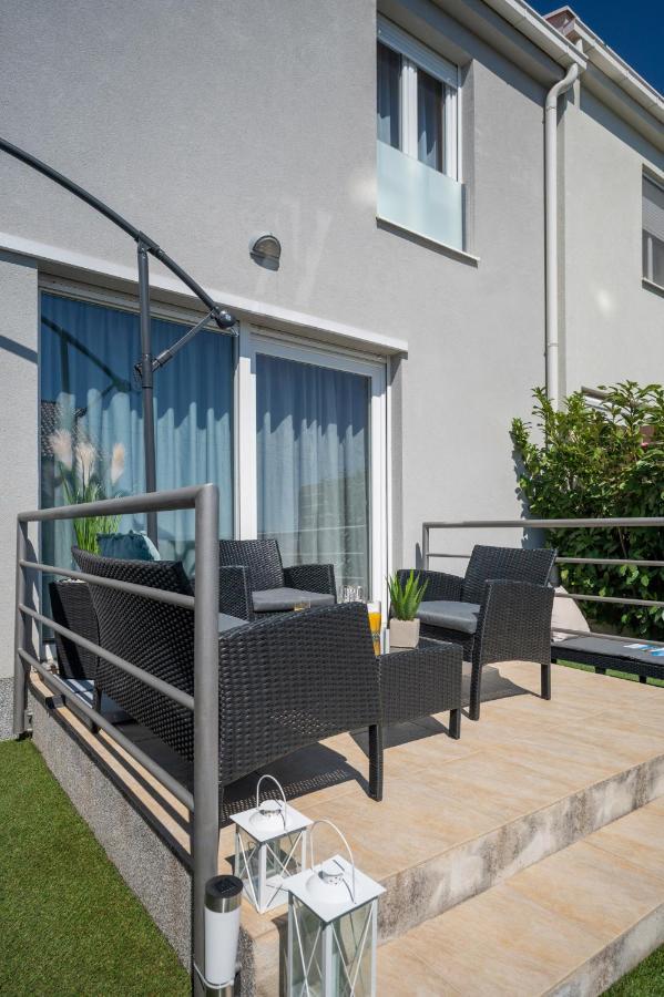 Kaštela Apartment Tikvarin, Kastel Kambelovac מראה חיצוני תמונה